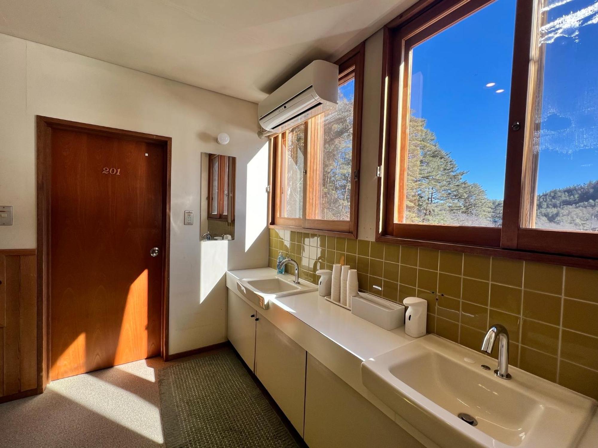 Albergo Del Otto فوجيكاواجوتشيكو المظهر الخارجي الصورة